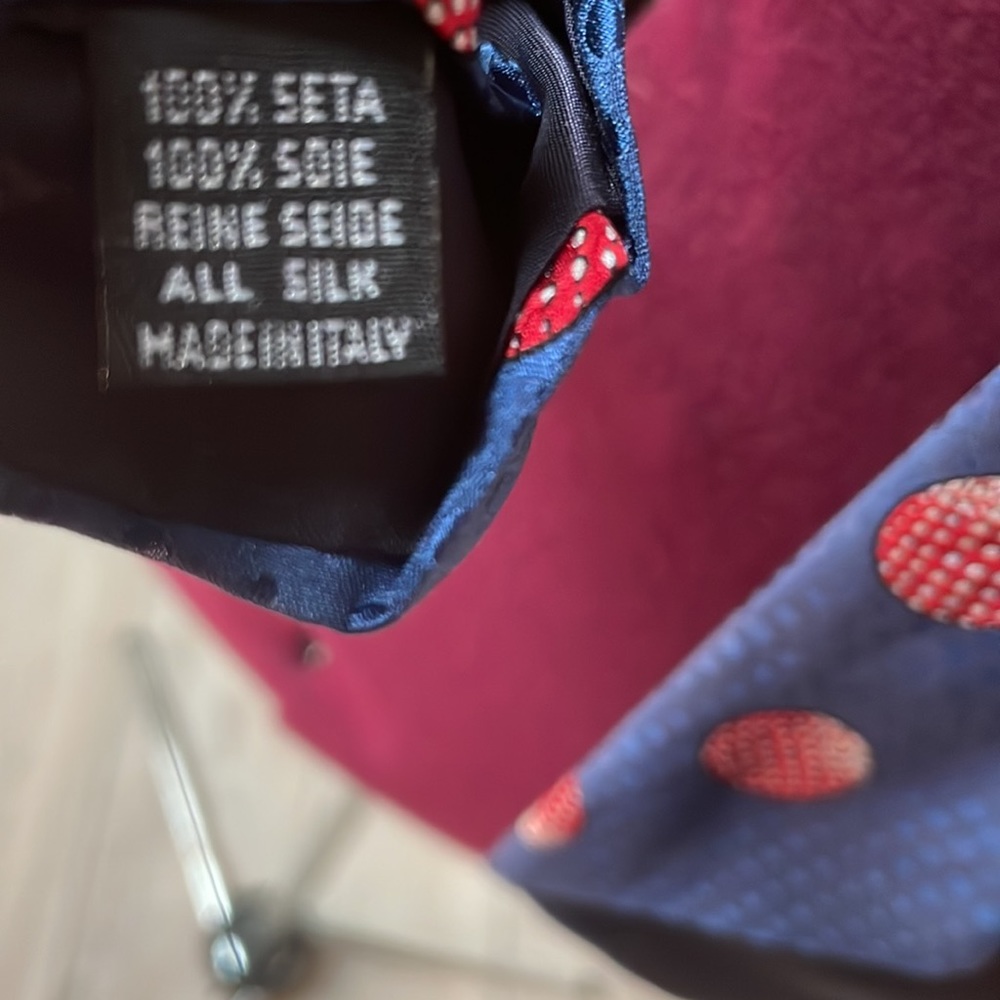 Disney Mickey & Co Mickey Mouse Golf tie 100% Silk Made in Italy Blue - Picture 9 of 11
